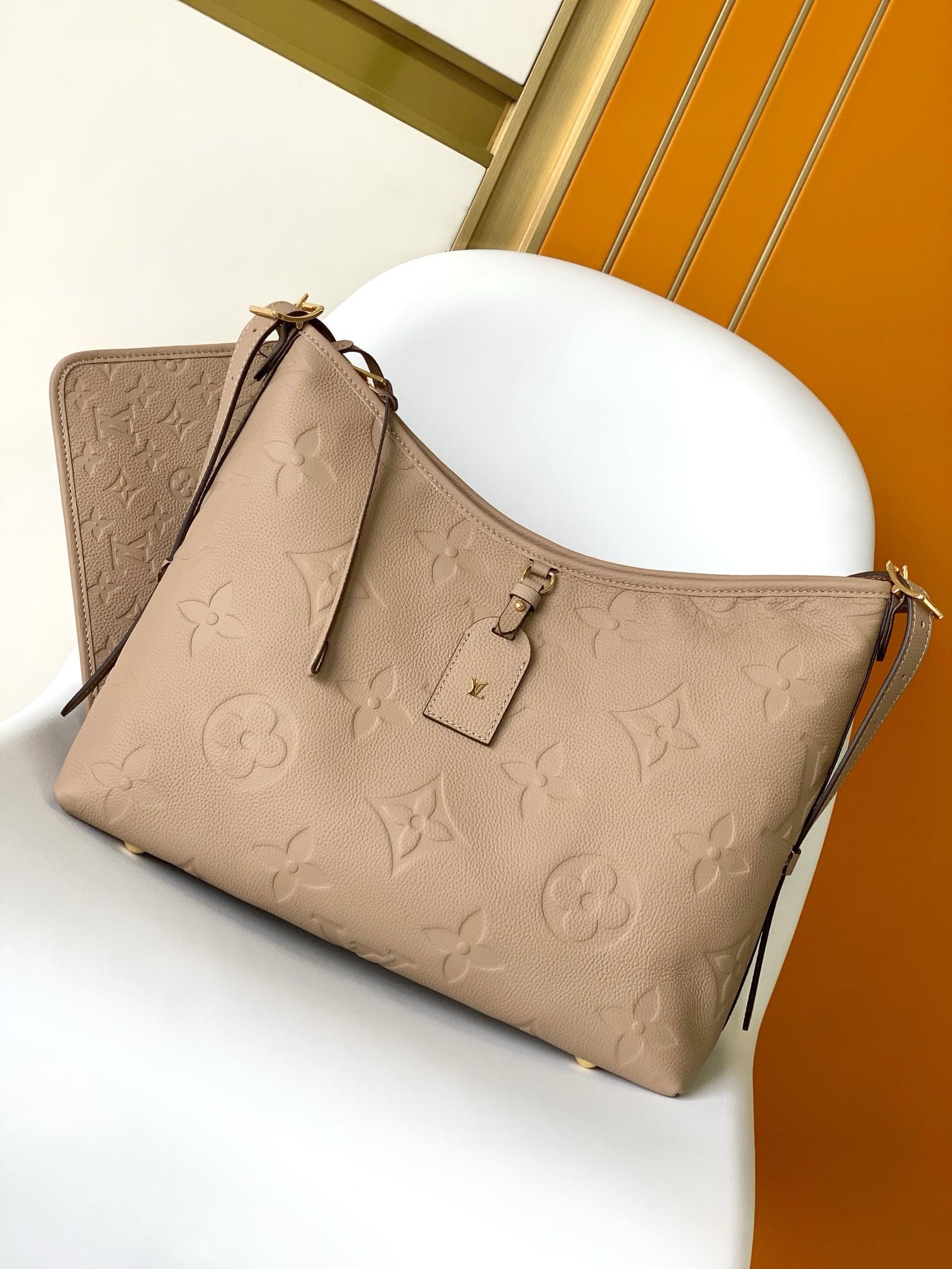 Louis Vuitton M46292 CarryAll MM - SILKROAD