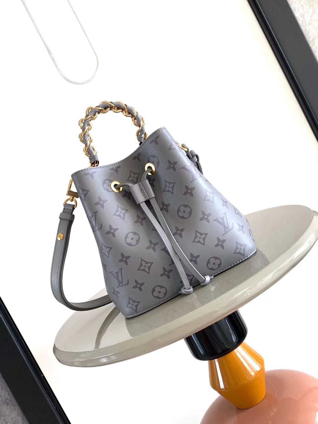 Louis Vuitton M12749 Néonoé BB - SILKROAD