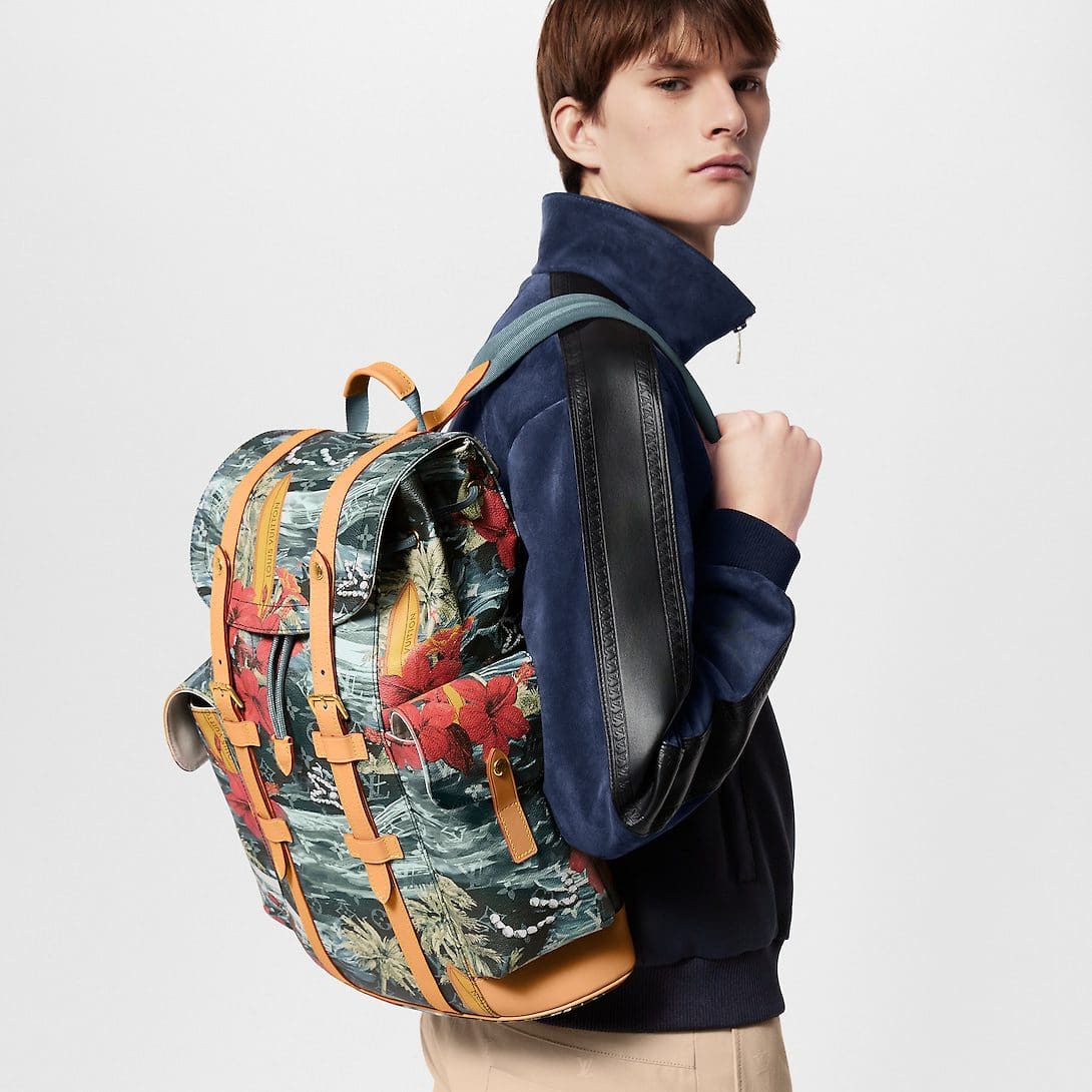 Louis Vuitton M24996 Christopher MM - SILKROAD
