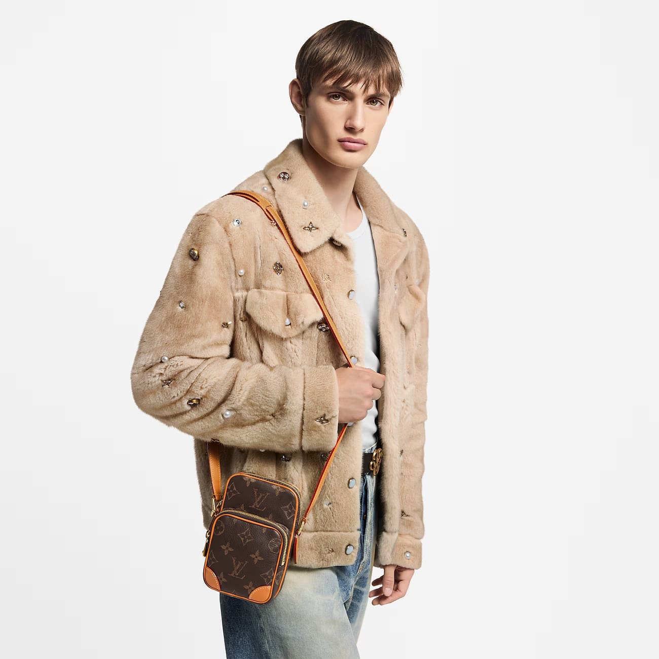 Louis Vuitton M14024 Amazone - SILKROAD