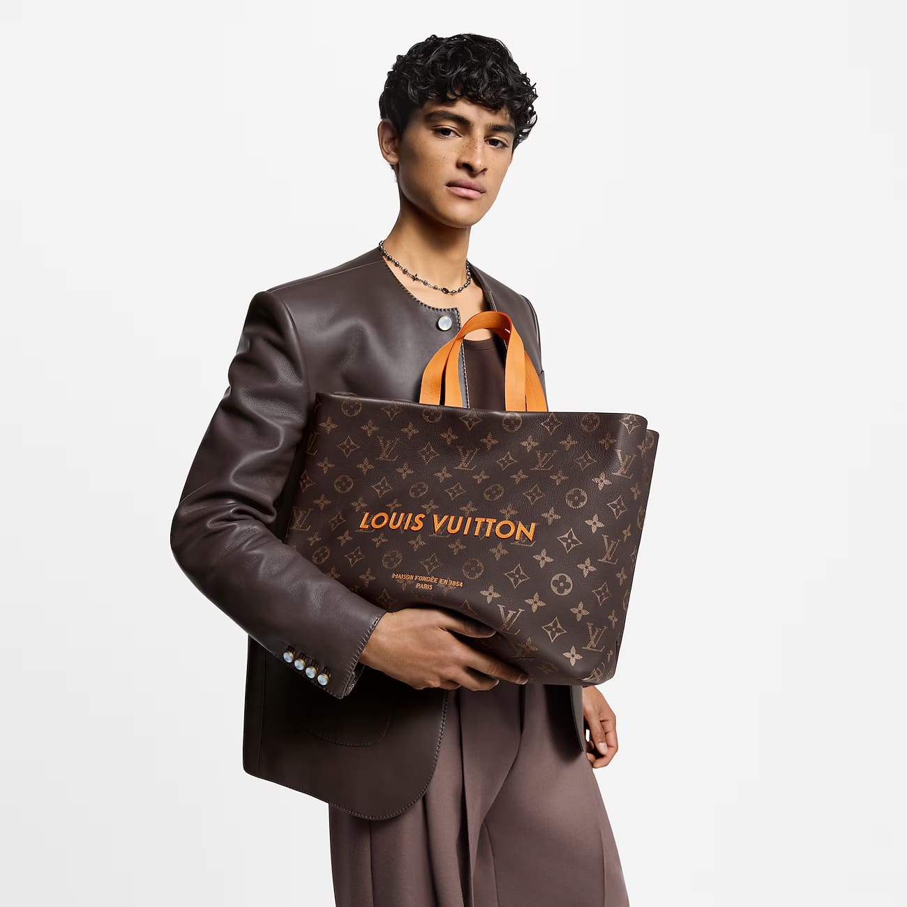 Louis Vuitton M13928 Shopper Tote MM - SILKROAD