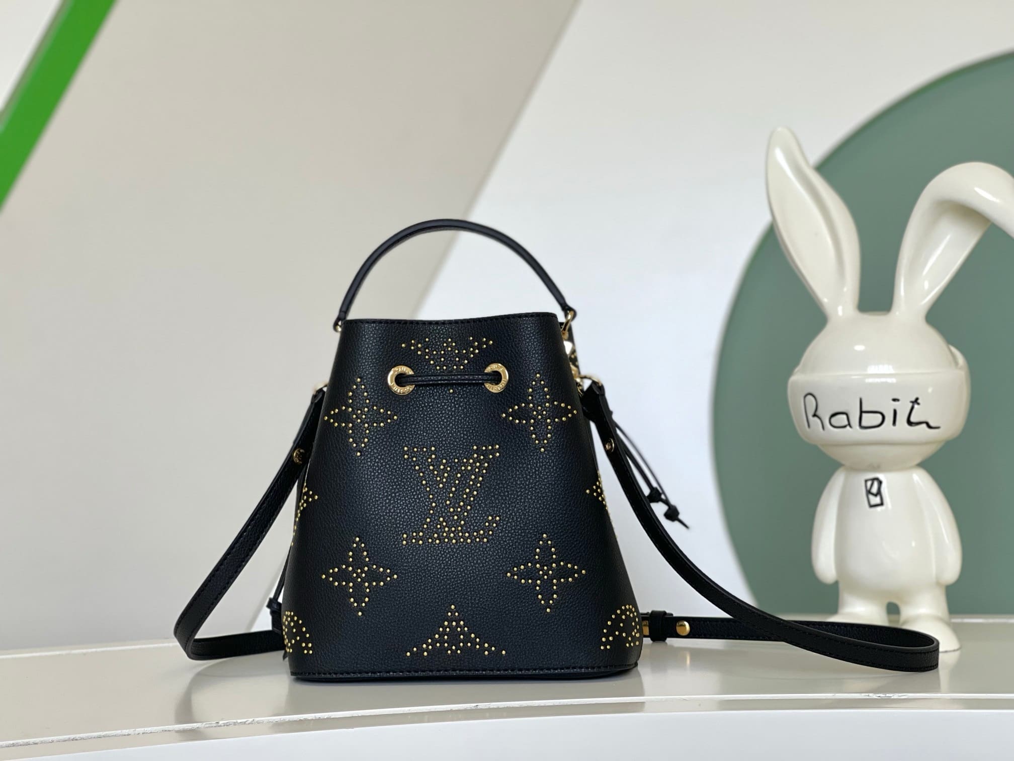 Louis Vuitton NéONOé BB BLACK M46734 - SILKROAD