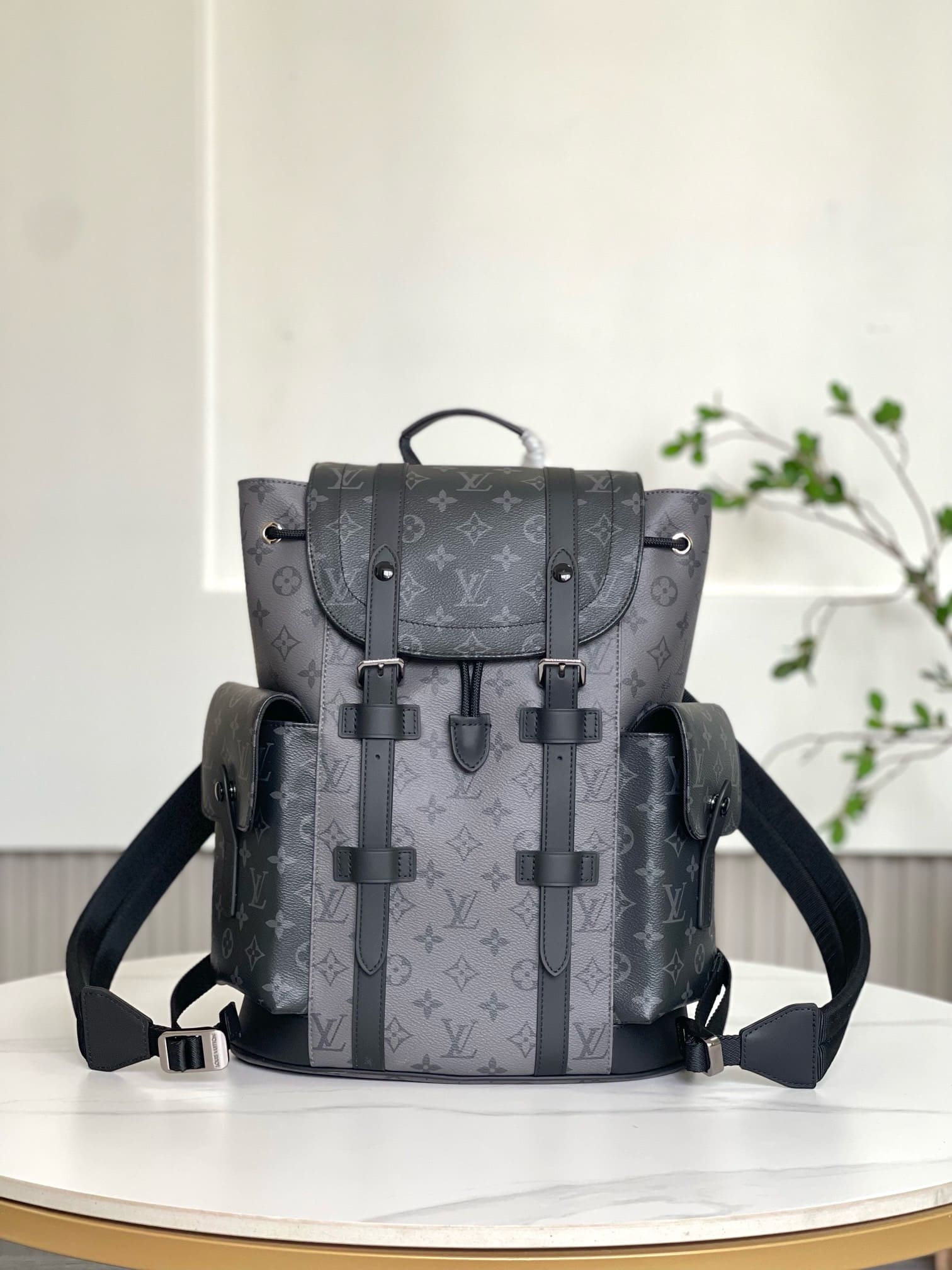 Louis Vuitton M46331 Christopher PM - SILKROAD
