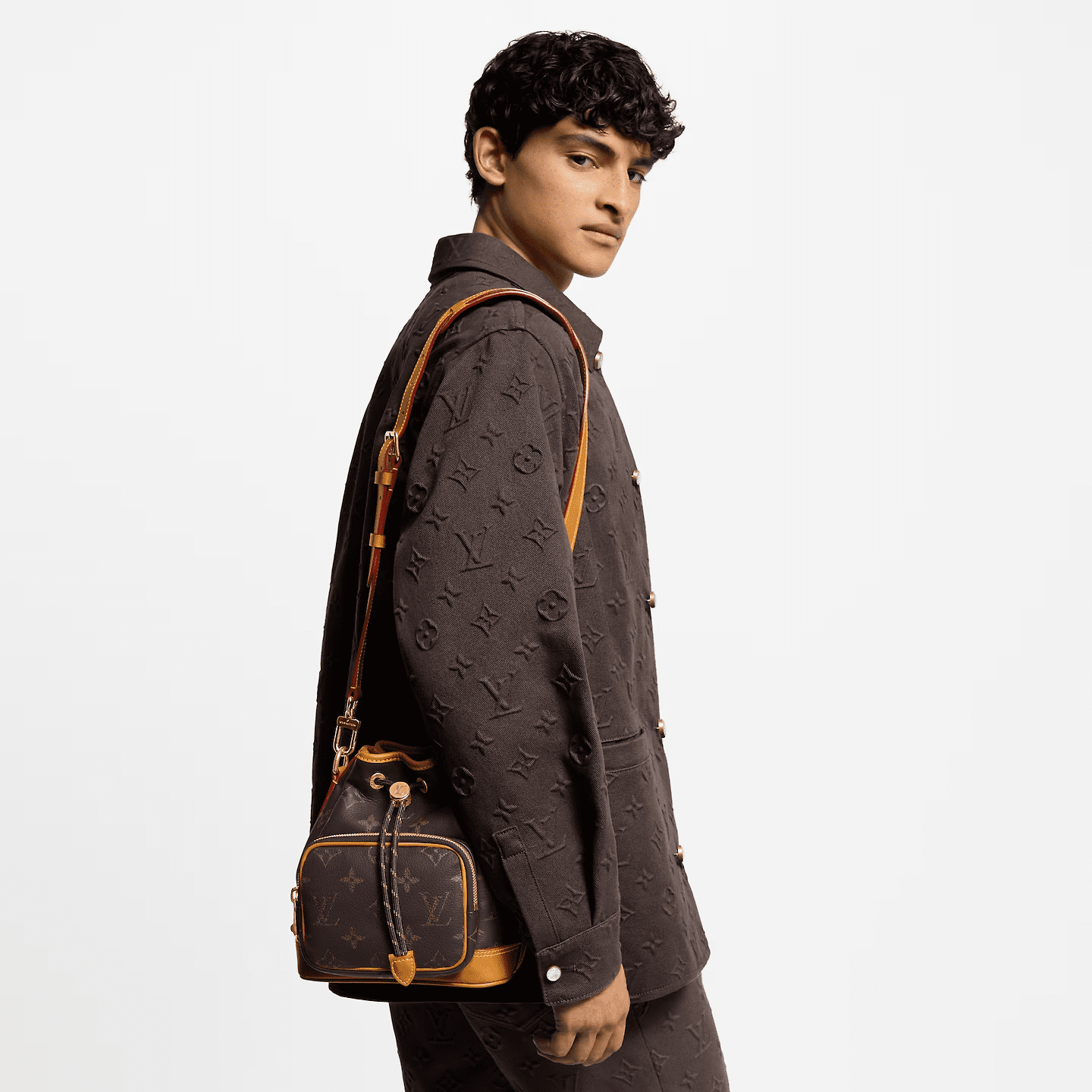 Louis Vuitton M14199 NOé CARGO BAG - SILKROAD