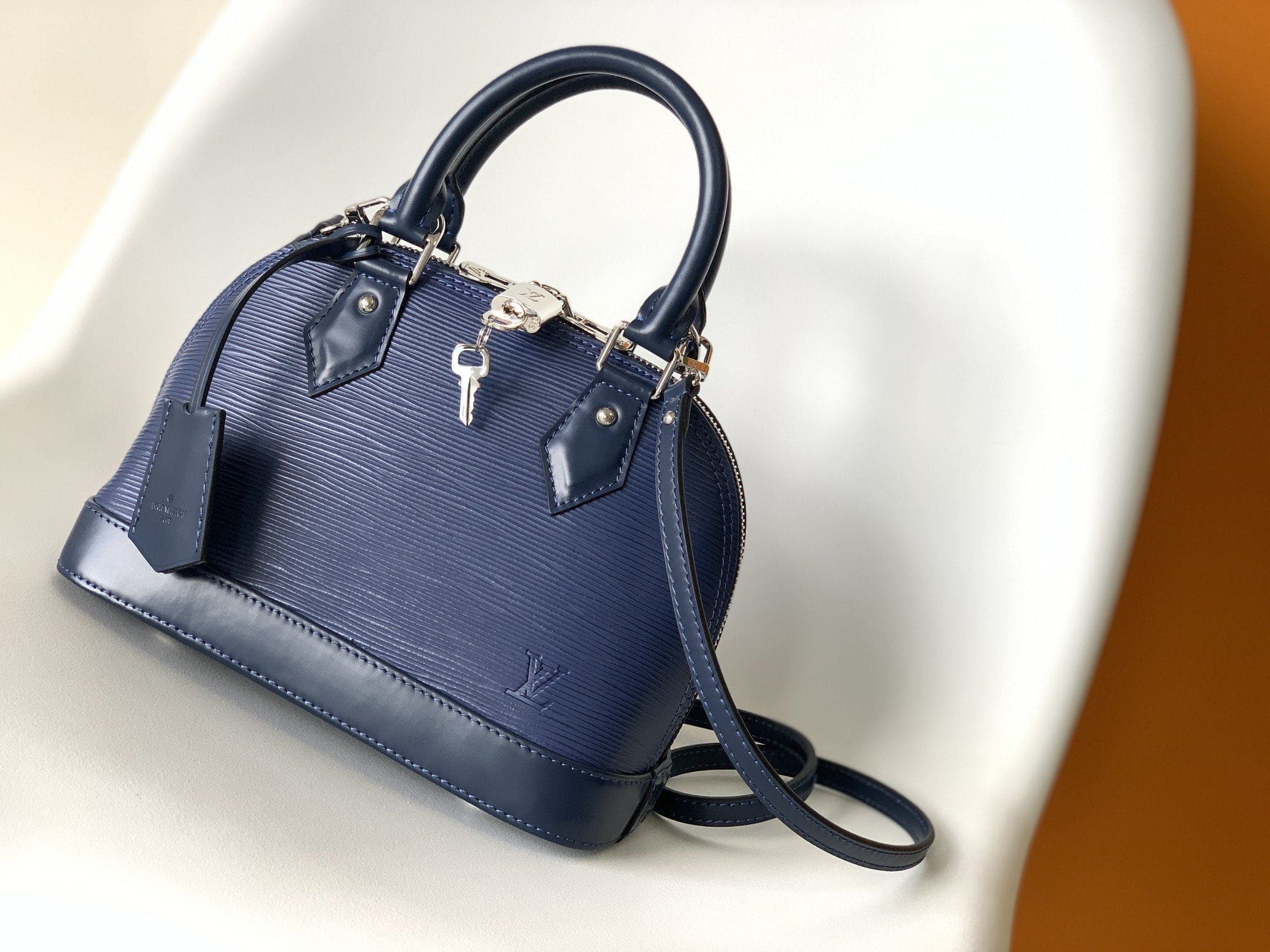 Louis Vuitton Alma BB M40855 - SILKROAD