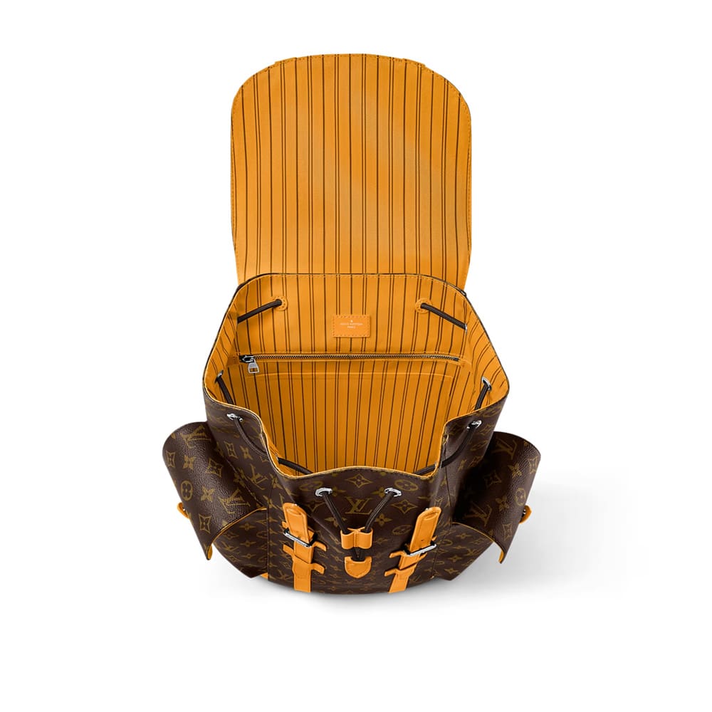 Louis Vuitton M13202 Christopher MM - SILKROAD