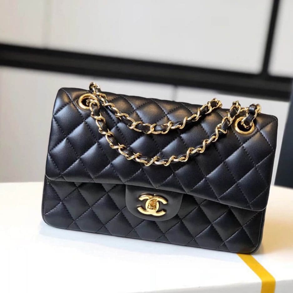 CHANEL SMALL CLASSIC HANDBAG LAMBSKIN & GOLD METAL - SILKROAD