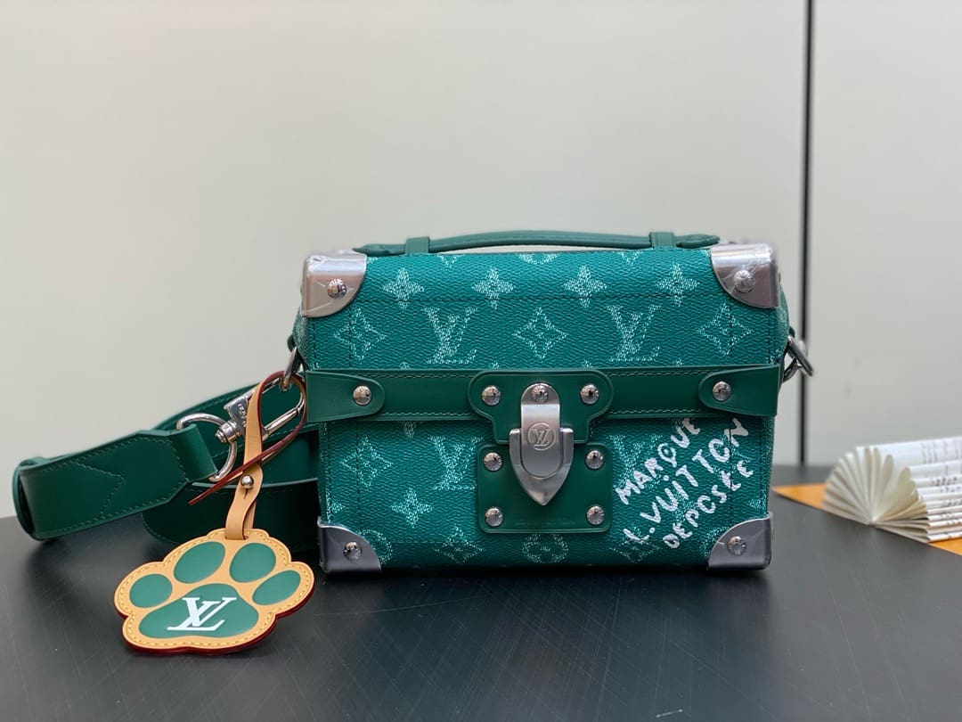 Louis Vuitton M12686 Soul Trunk - SILKROAD