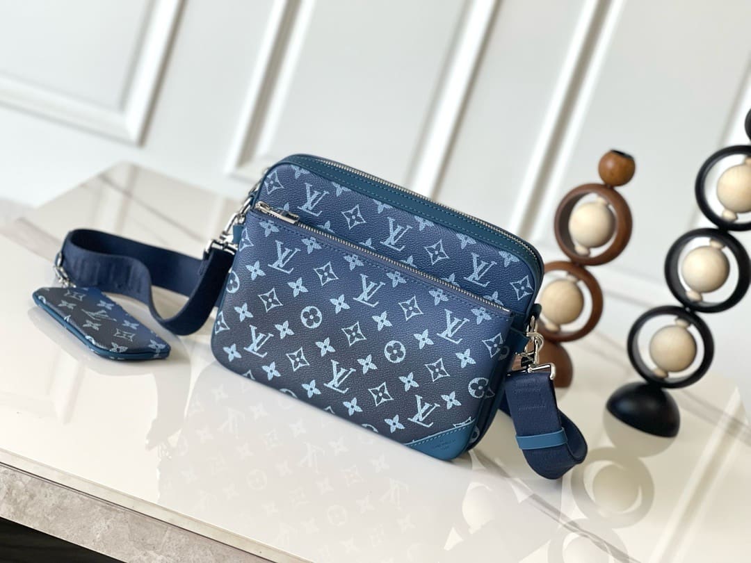 Louis Vuitton M11592 Trio Messenger - SILKROAD