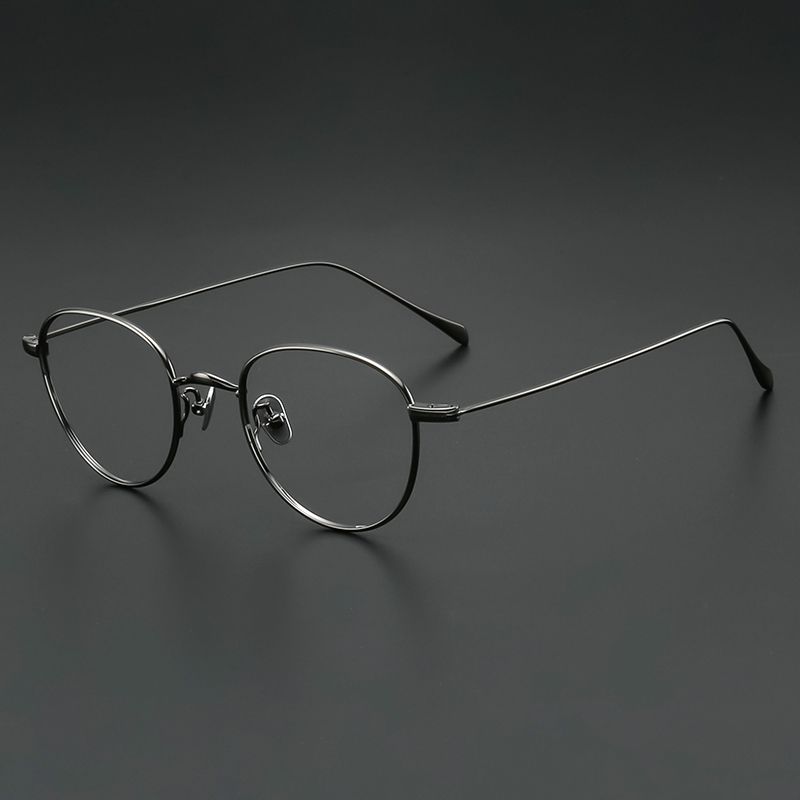 纯钛小框超轻7g男女同款 镜片宽47