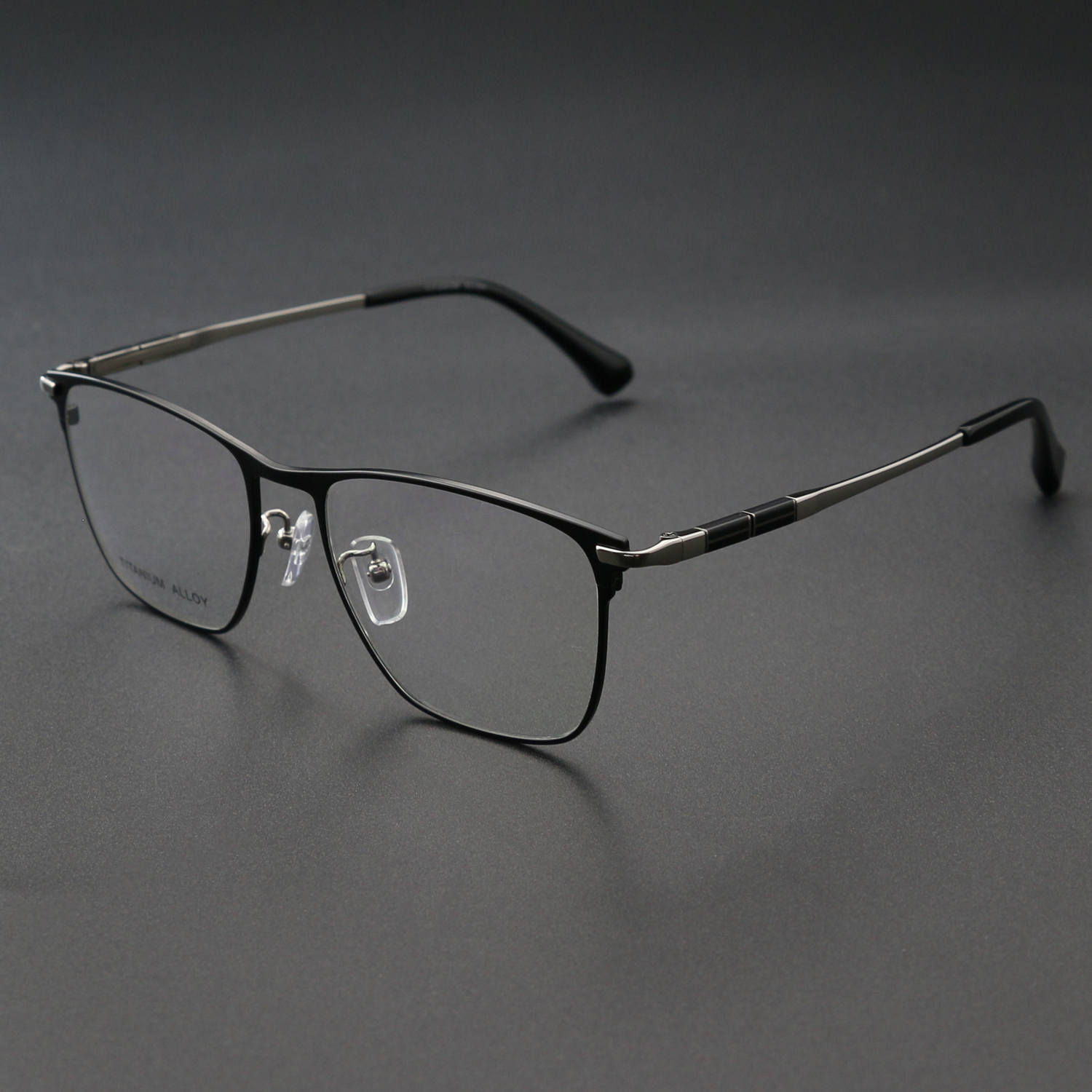 纯钛男款商务 镜片宽54 型号5011