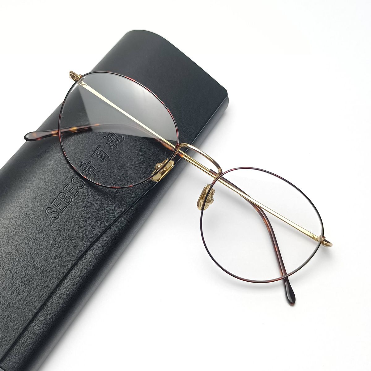 超轻6克纯钛 型号8018 镜片宽50