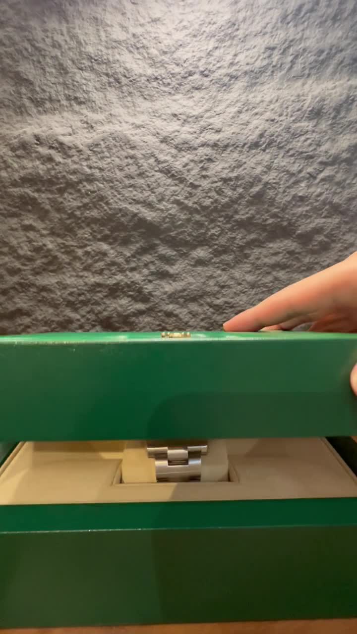 Rolex Submariner Date 