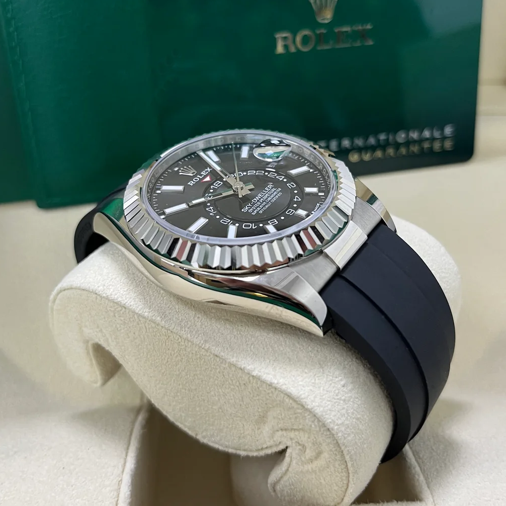 RLX  Sky-Dweller 42mm White Gold Black Dial Oysterflex - 336239