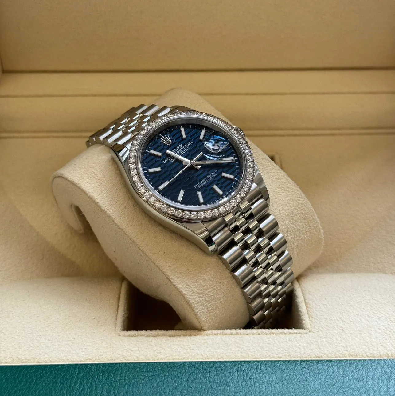 RLX  Datejust 36mm 126284 Blue Dial Jubilee Bracelet