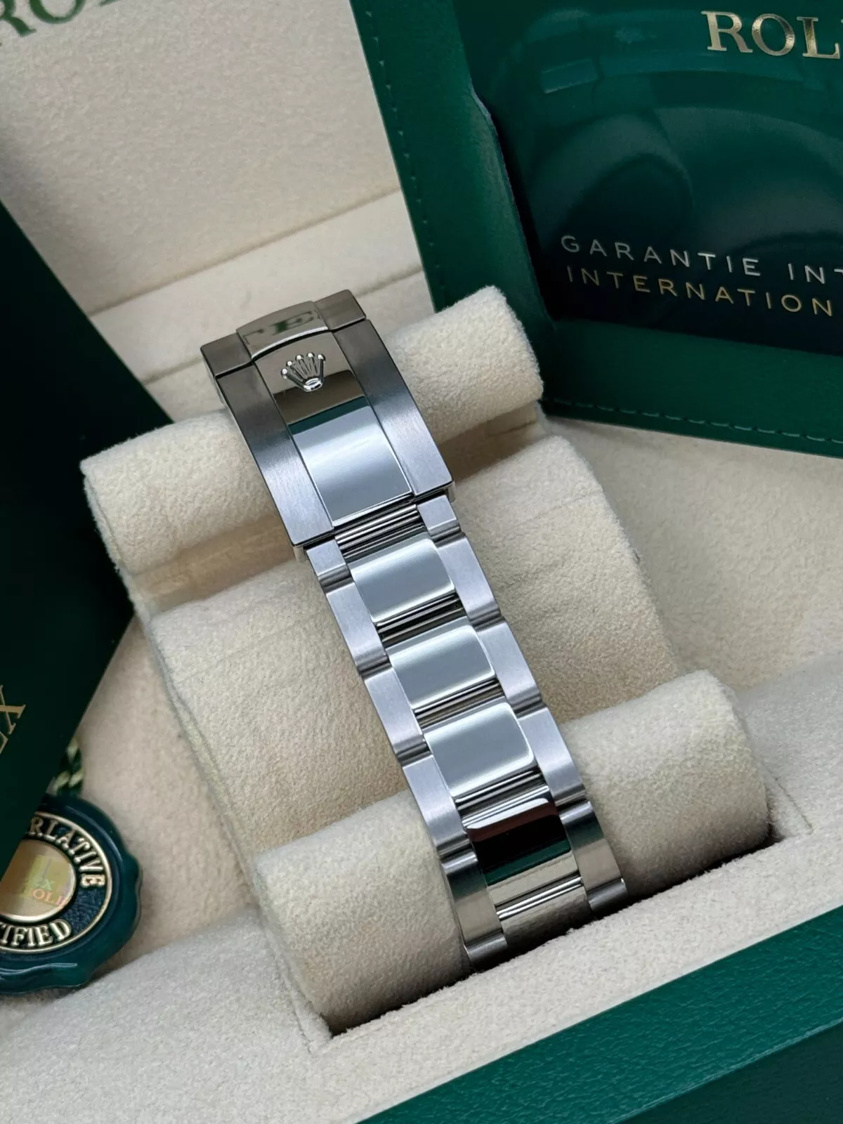 RLX  Datejust 36mm 126234 Olive Green Palm Motif Diamond Dial Jubilee Stainless Steel Watch