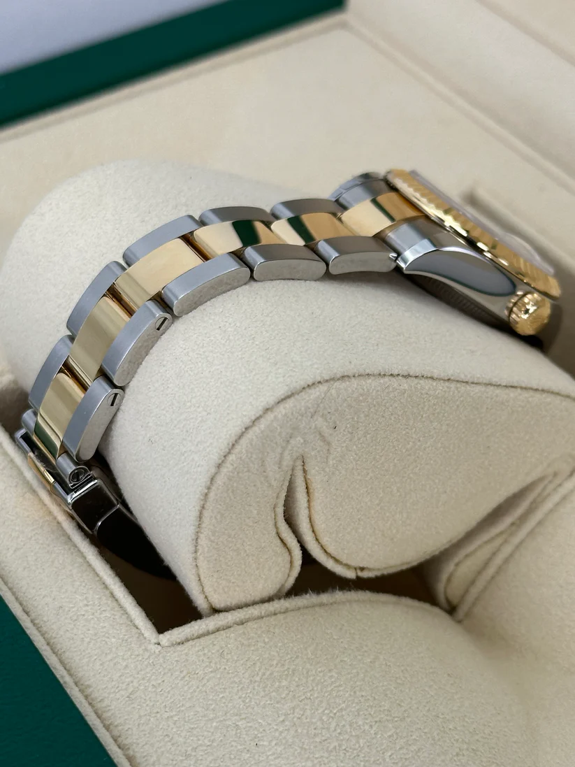 RLX Lady-Datejust 28mm 279173 White Roman Dial Oyster Bracele