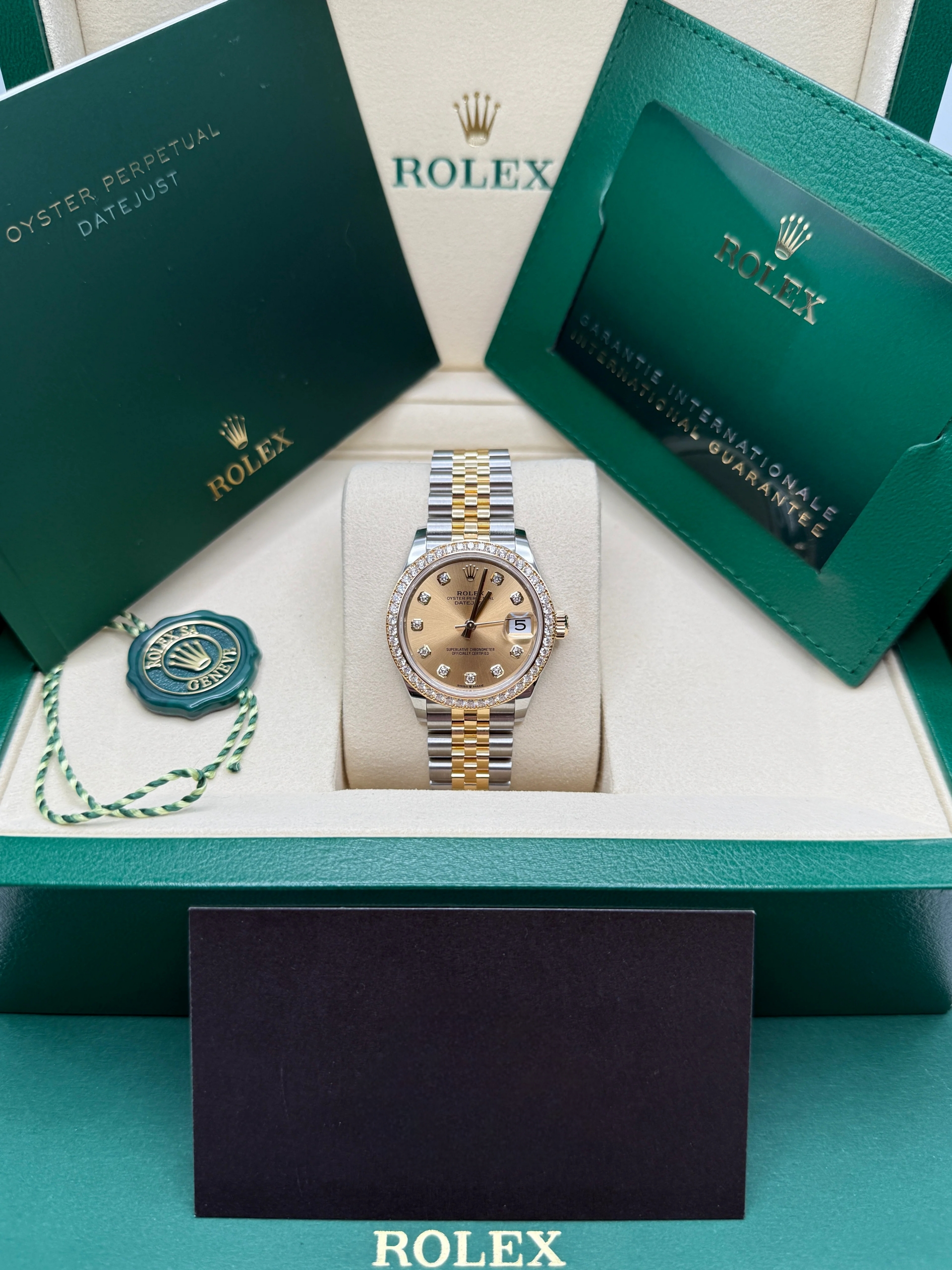 RLX Datejust m278383-0025/0026 31mm Champagne Dial Oyster Bracelet