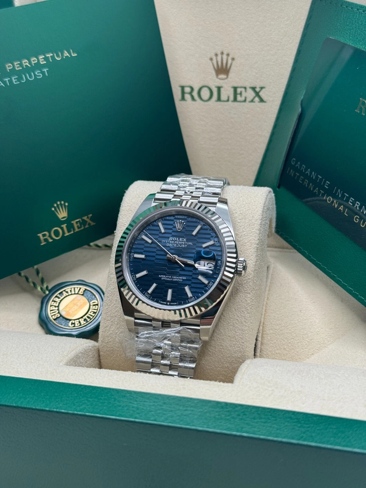 RLX  Datejust 41mm Blue Fluted Motif Index Dial Jubilee Bracelet Watch - 126334