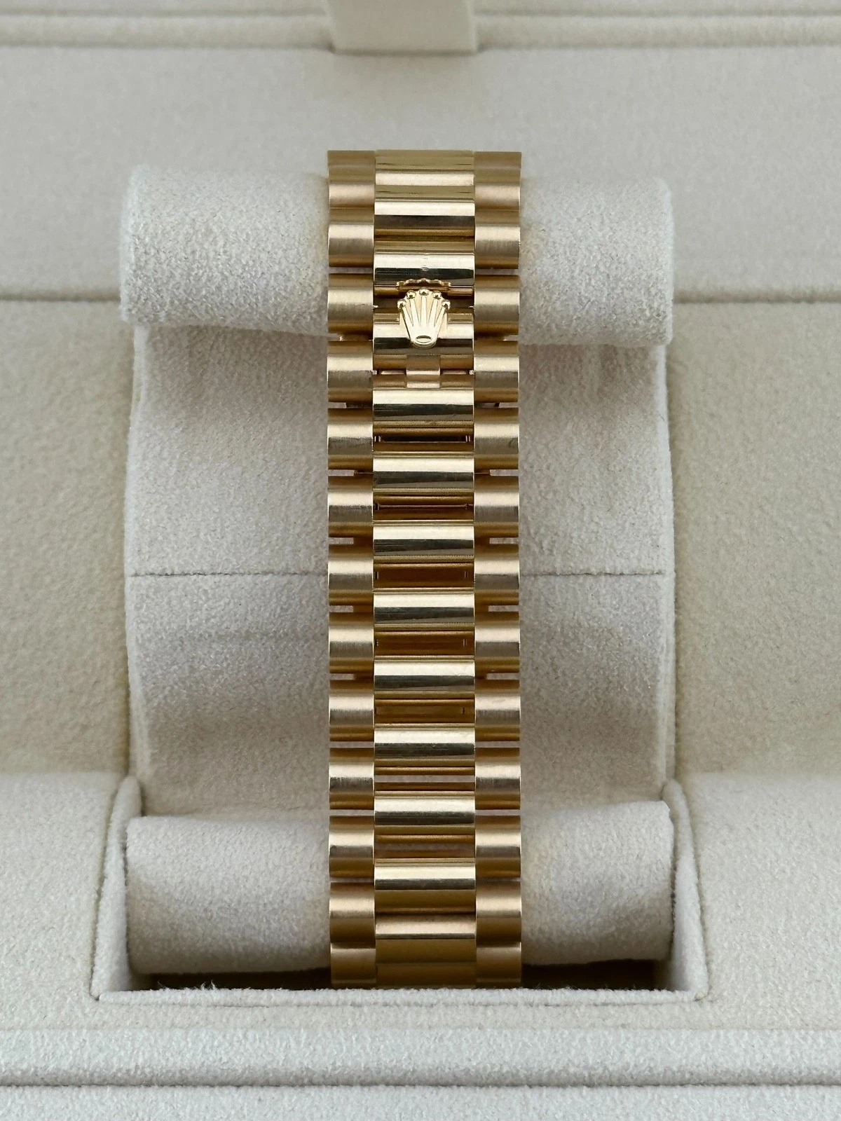 RLX Day-Date 40mm Silver Roman Dial and Diamond Bezel Yellow Gold President Bracelet 228348RBR-0007