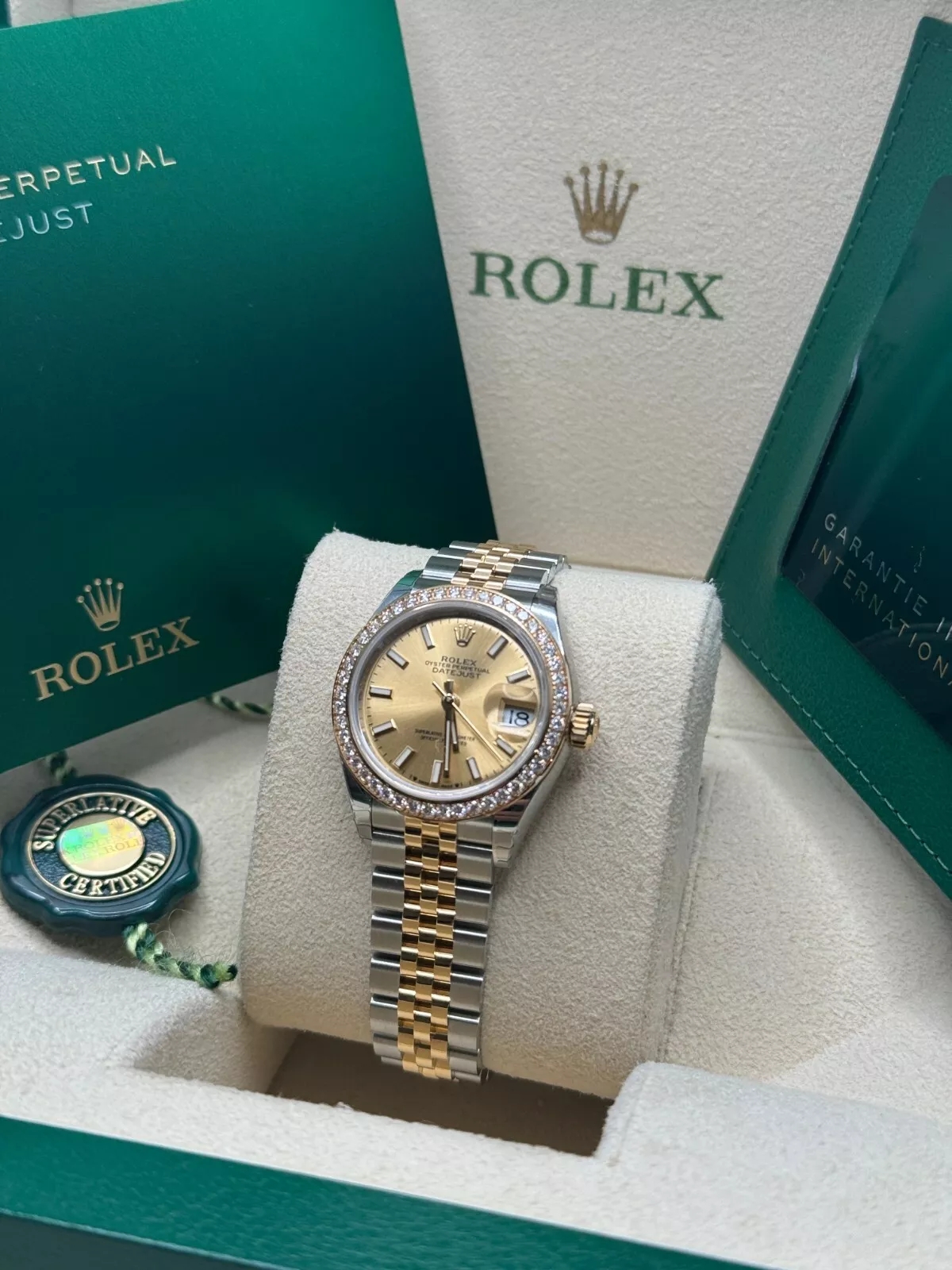 RLX Lady-Datejust 28mm 279383RBR Champagne Dial Yellow Rolesor Oyster Bracelet