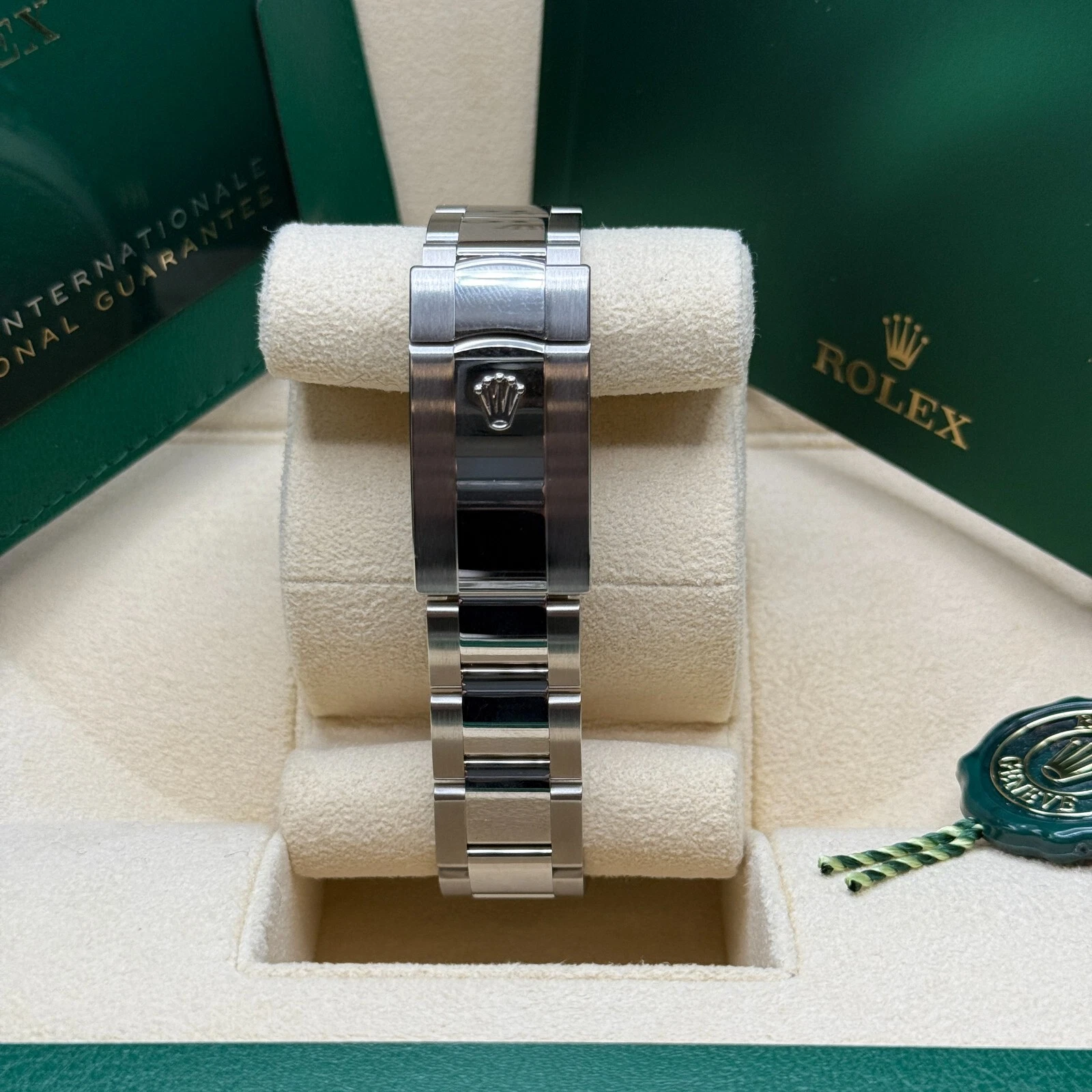 RLX  Datejust 36mm 126234 Blue Fluted Motif Dial Jubilee Bracelet