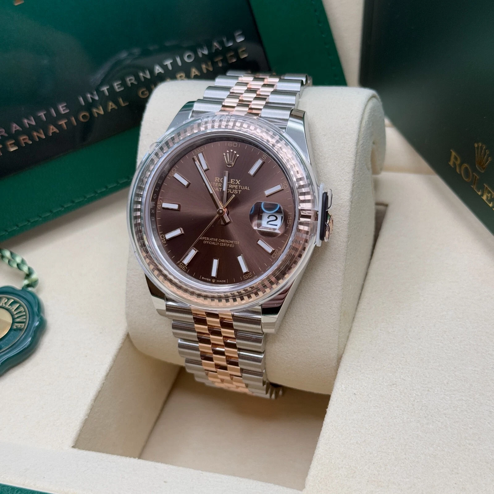 RLX Datejust 41mm 126331 Chocolate Index Jubilee Steel and Everose Gold Watch