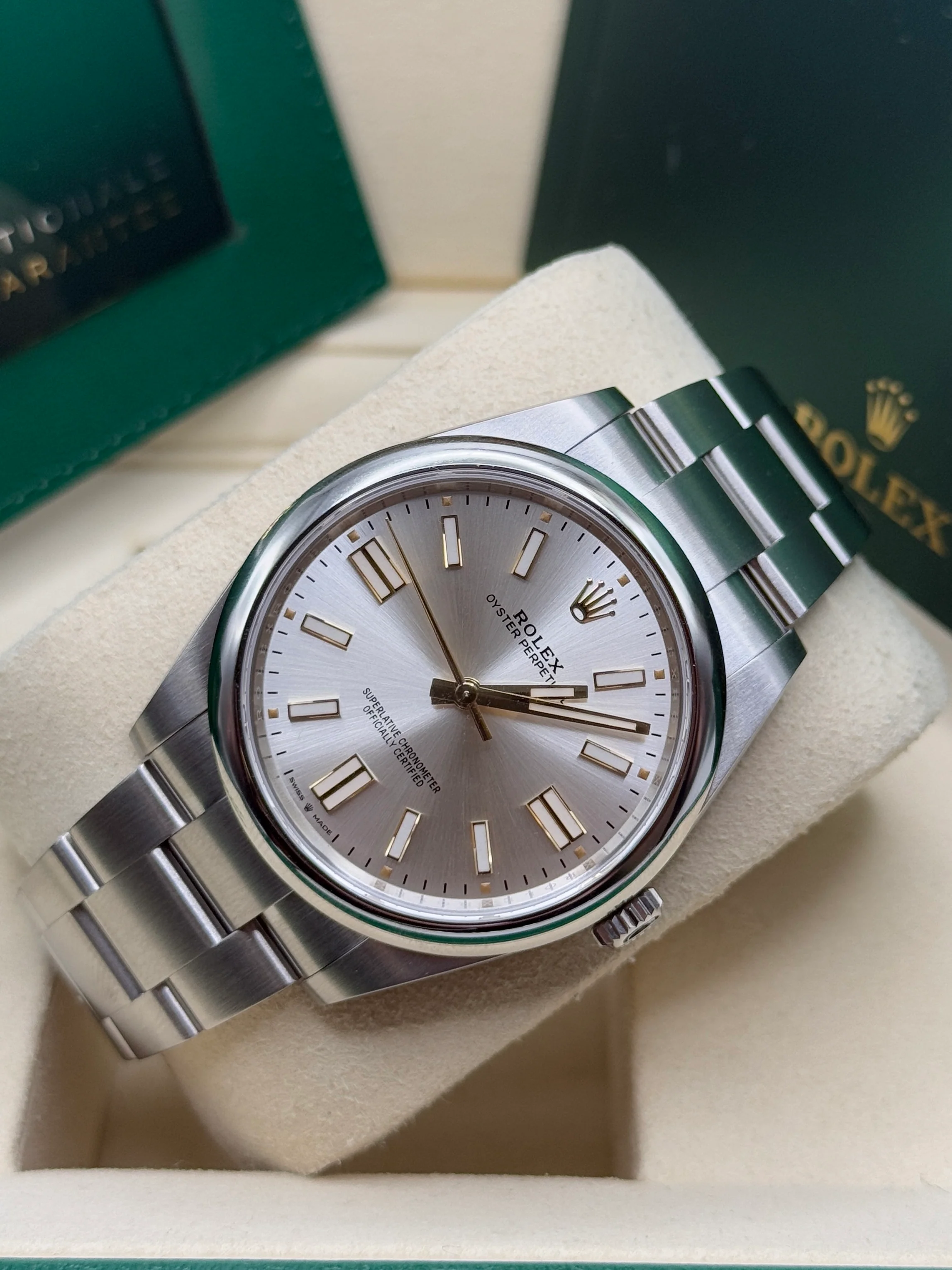 RLX Oyster Perpetual 41mm 124300-0001 Stainless Steel Silver Index Dial Watch