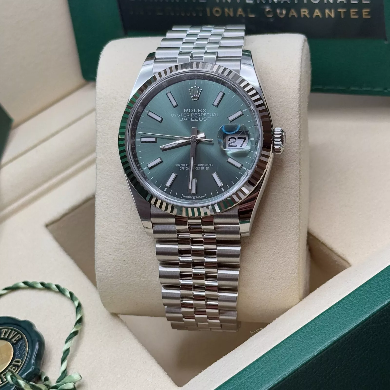 RLX  Datejust 41mm Mint Green Dial Jubilee Bracelet Watch - 126334