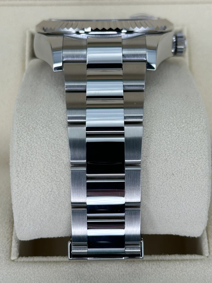 RLX  Sky-Dweller 42mm 336934-0007/0008 Stainless Steel Black Dial Oyster