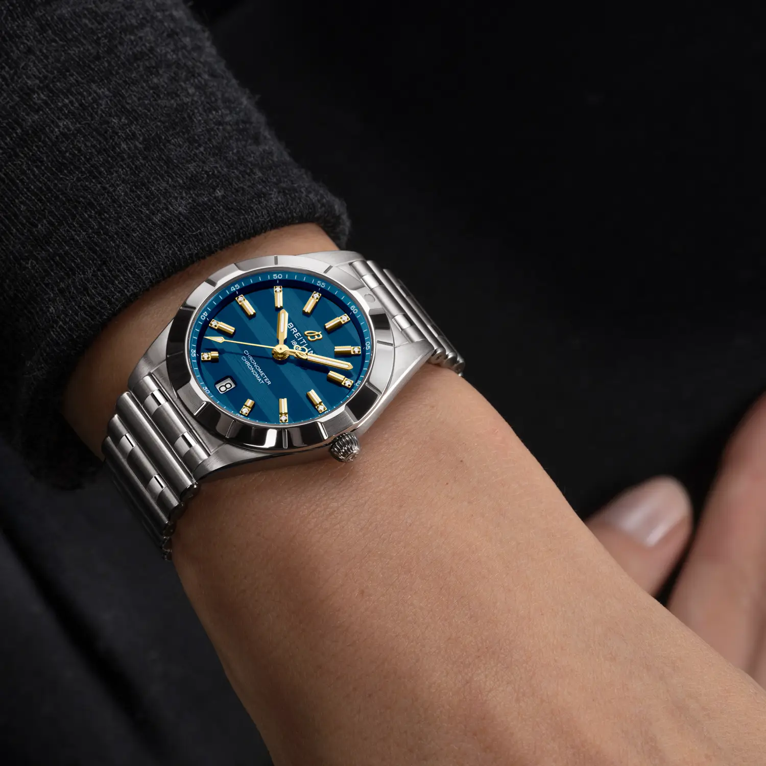 Breitling Chronomat 32mm Six Nations Italy  A773101B1C1A1