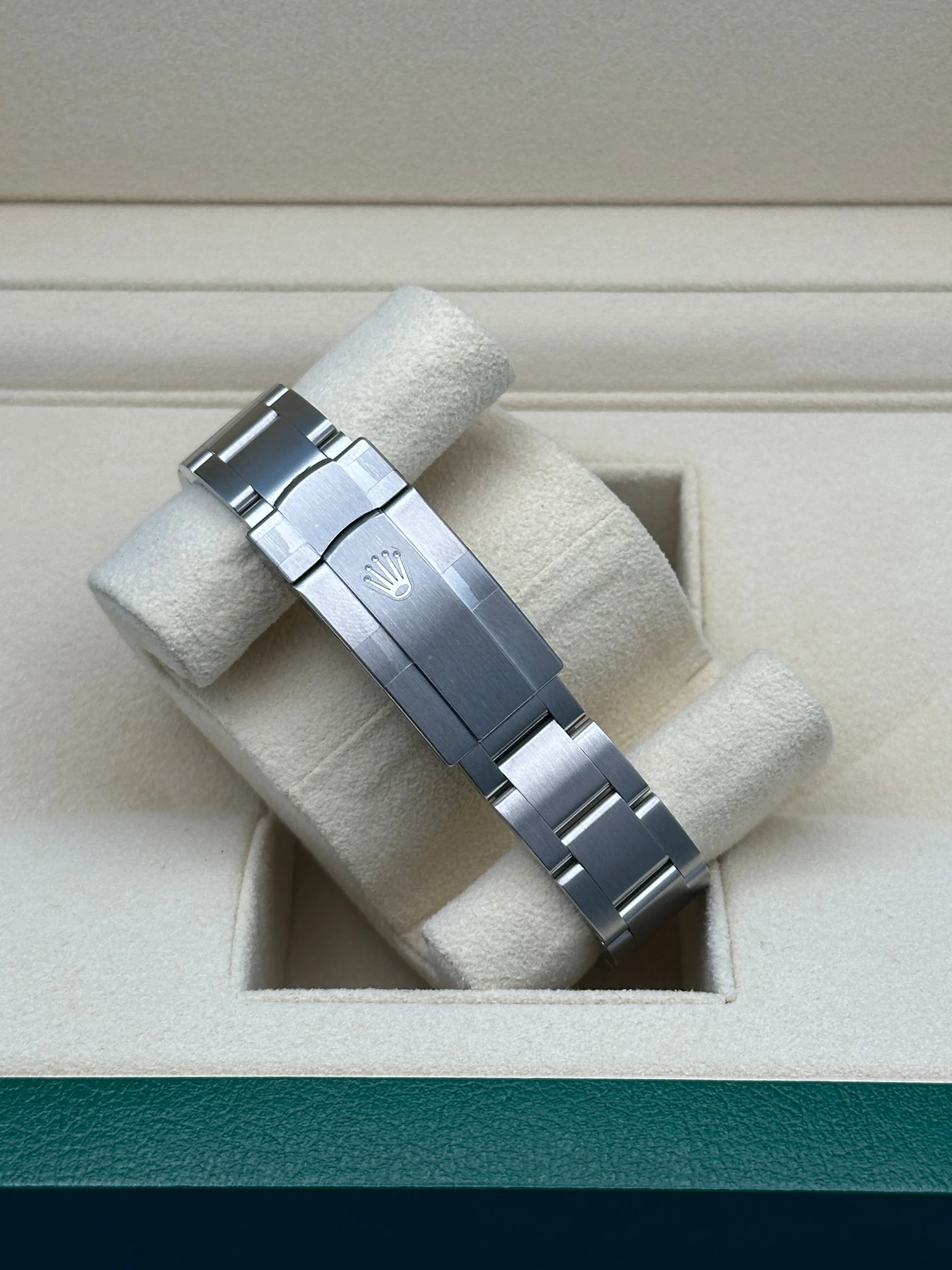 RLX Oyster Perpetual 34mm 124200  Blue Dial Oyster Stainless Steel Bracelet