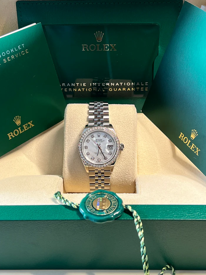 RLX Lady-Datejust 28mm 279384RBR White Mother-of-Pearl Dial Oyster Bracelet