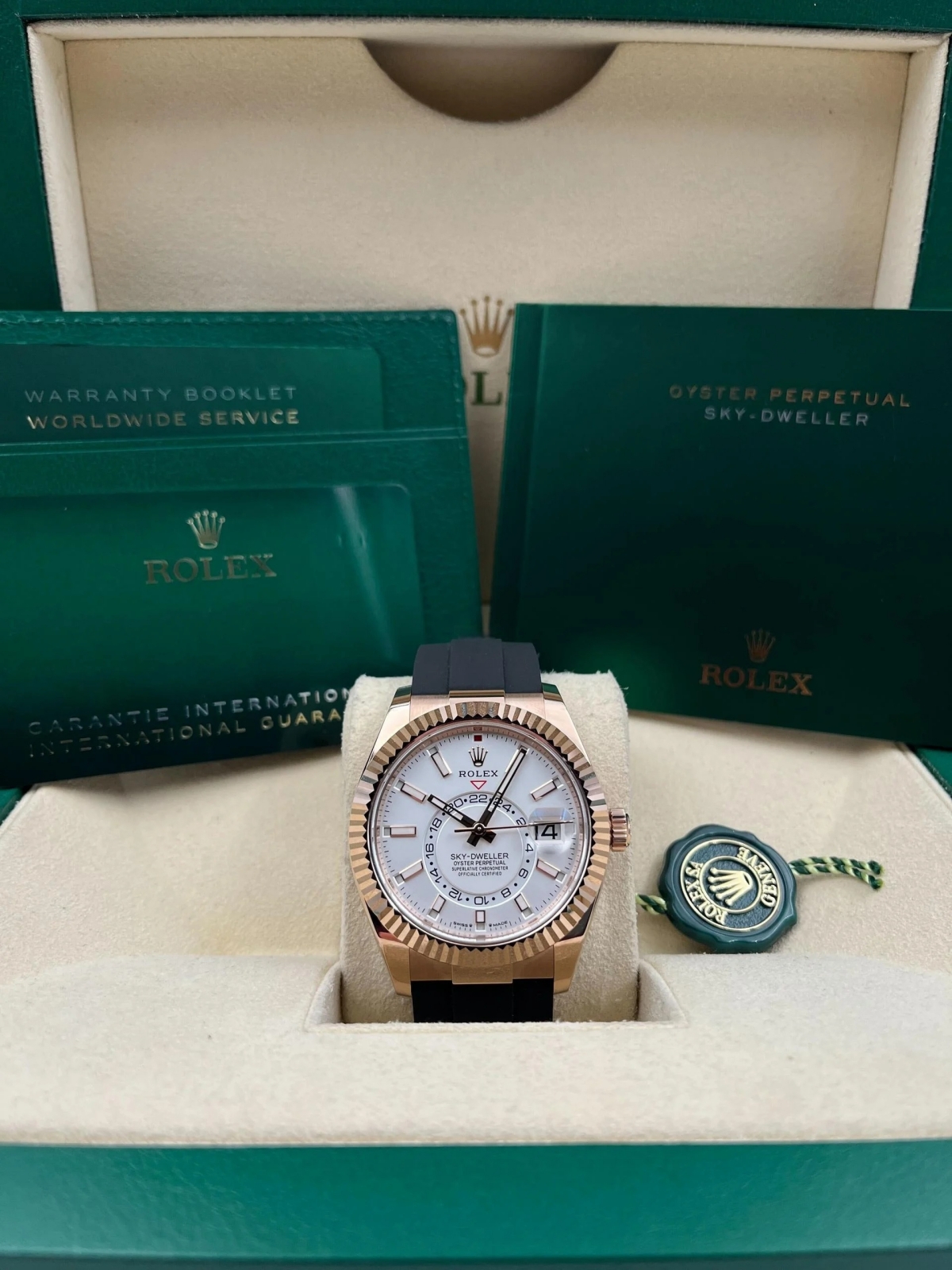 RLX  Sky-Dweller 42mm Rose Gold White Dial Oysterflex - 336235
