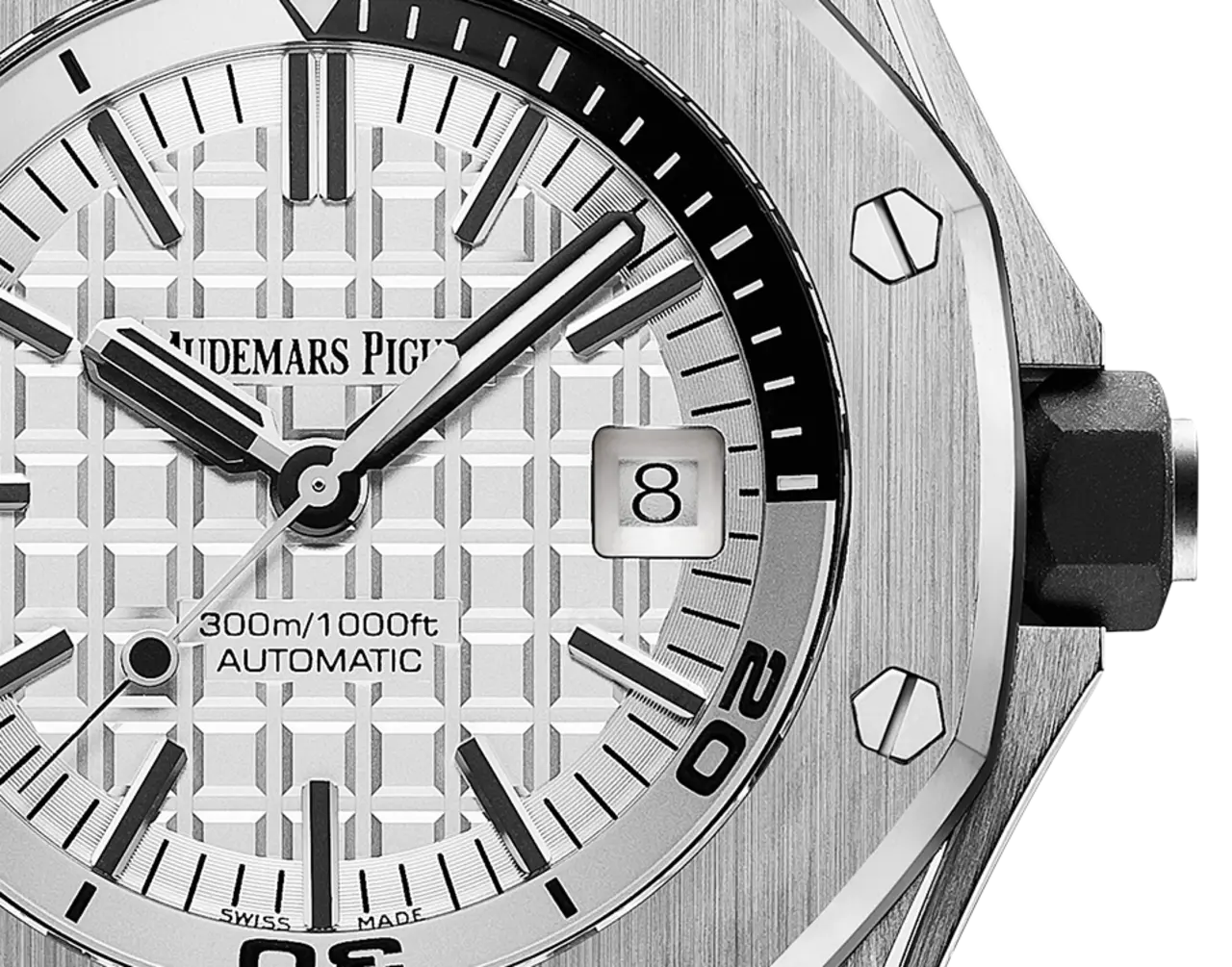 A&P OFFSHORE DIVER Siver-Toned Dial 42mm