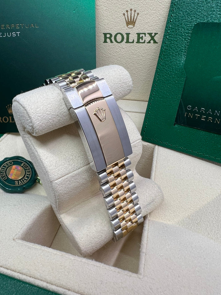 RLX  Datejust 36mm 126233 Champagne Dial Jubilee Bracelet Watch