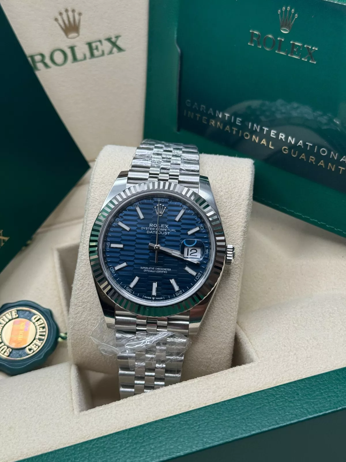 RLX  Datejust 41mm Blue Fluted Motif Index Dial Jubilee Bracelet Watch - 126334