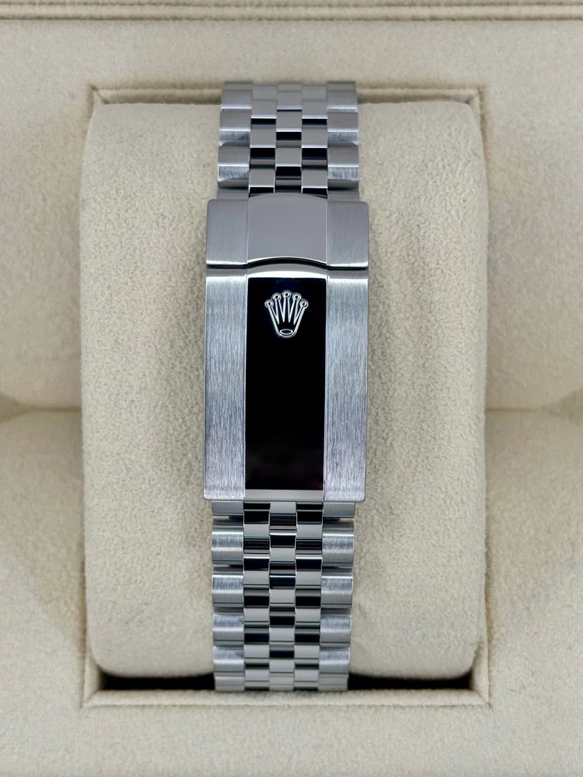RLX  Sky-Dweller 42mm 336934-0005/0006 Stainless Steel Blue Dial Jubilee