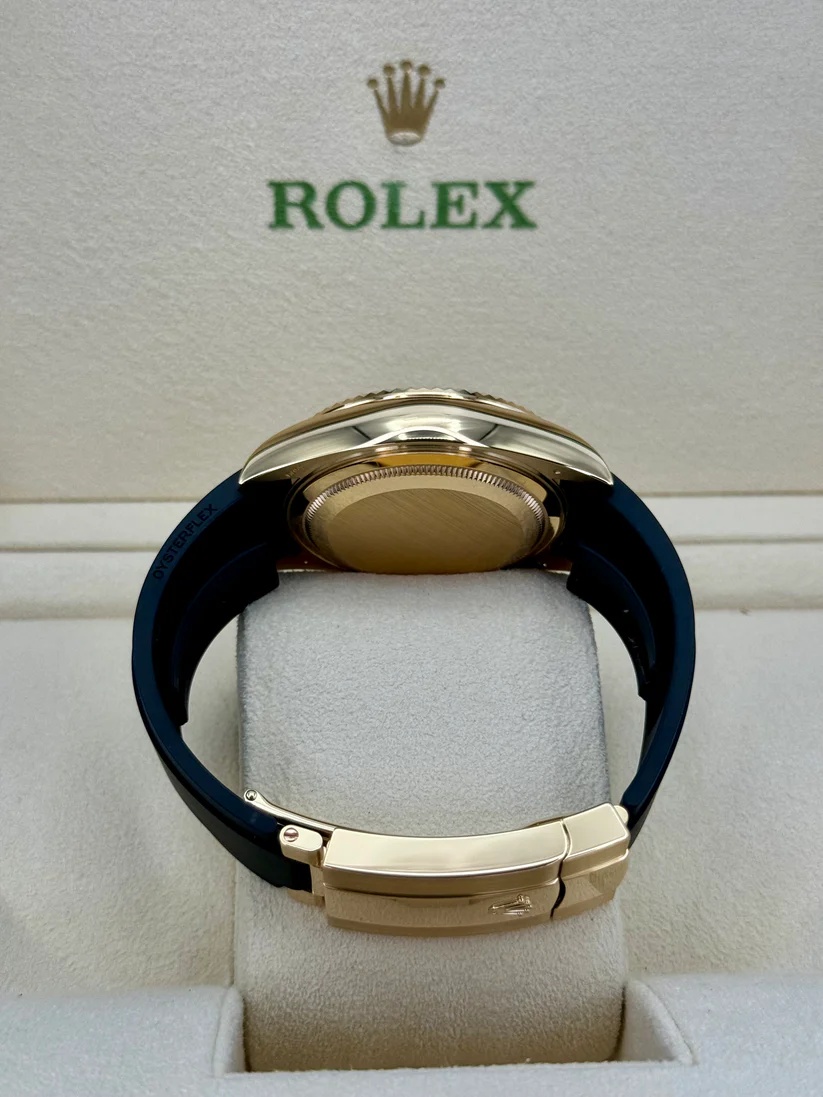 RLX  Sky-Dweller 42mm Yellow Gold Champagne Dial Oysterflex - 336238