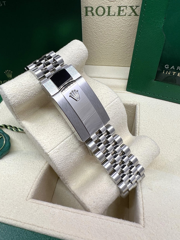 RLX  Datejust 36mm 126234 Datejust Aubergine Purple Diamond Roman Oyster Stainless Steel