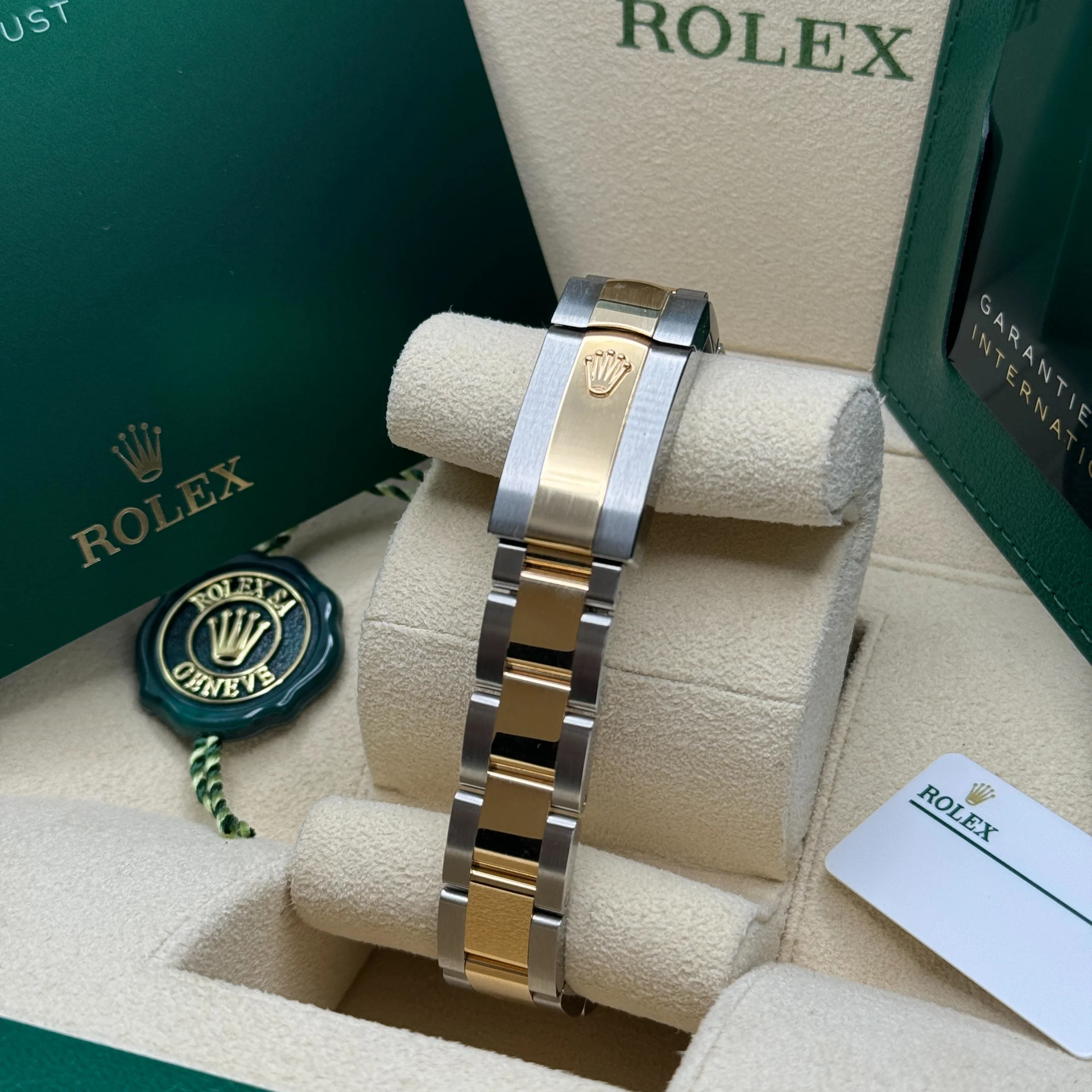 RLX Datejust m278273-0013/0014 31mm Champagne Dial Stainless Steel and Yellow Gold Oyster Watch