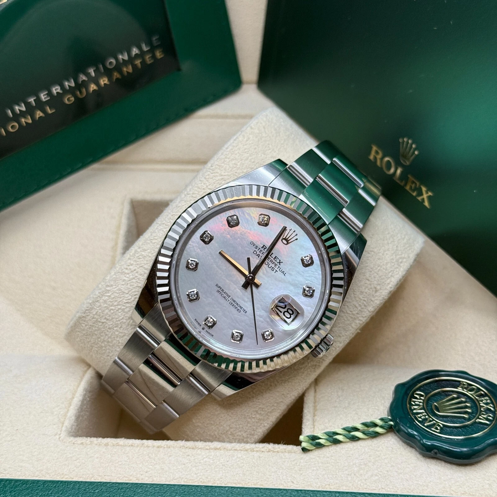 RLX  Datejust 41 Mother of Pearl Diamond Stainless Steel Fluted Oyster - 126334