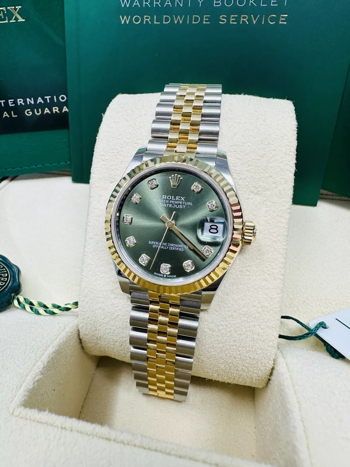 RLX Datejust m278273-0029/0030 31mm Olive Green Dial Stainless Steel and Yellow Gold Oyster Watch