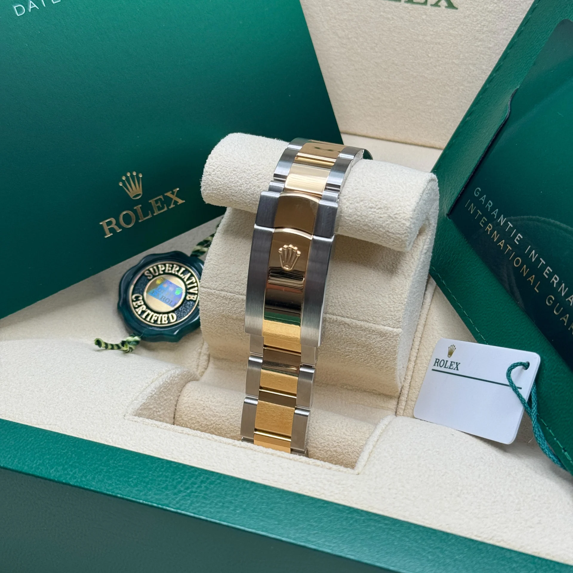 RLX  Datejust 41mm 126333 Two-Tone Yellow Gold Fluted Bezel 