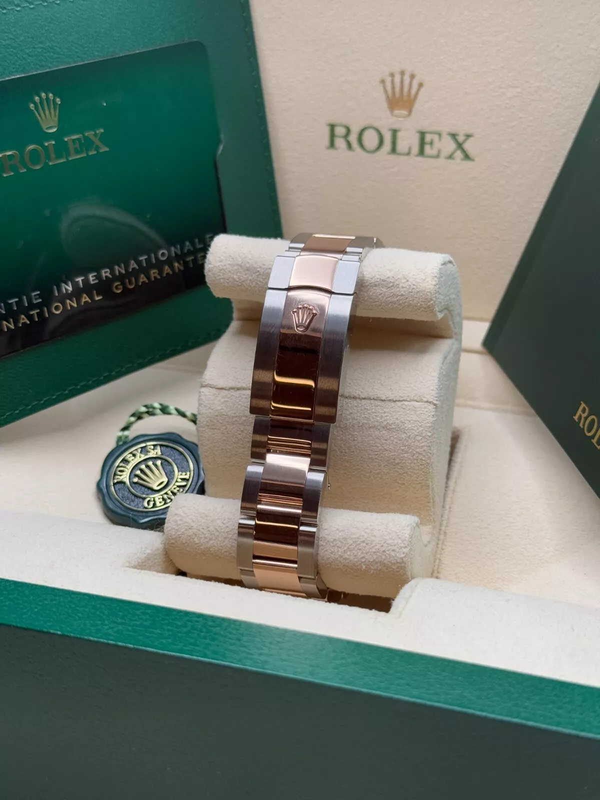 RLX  Datejust 36mm 126231 White Dial Oyster Bracelet