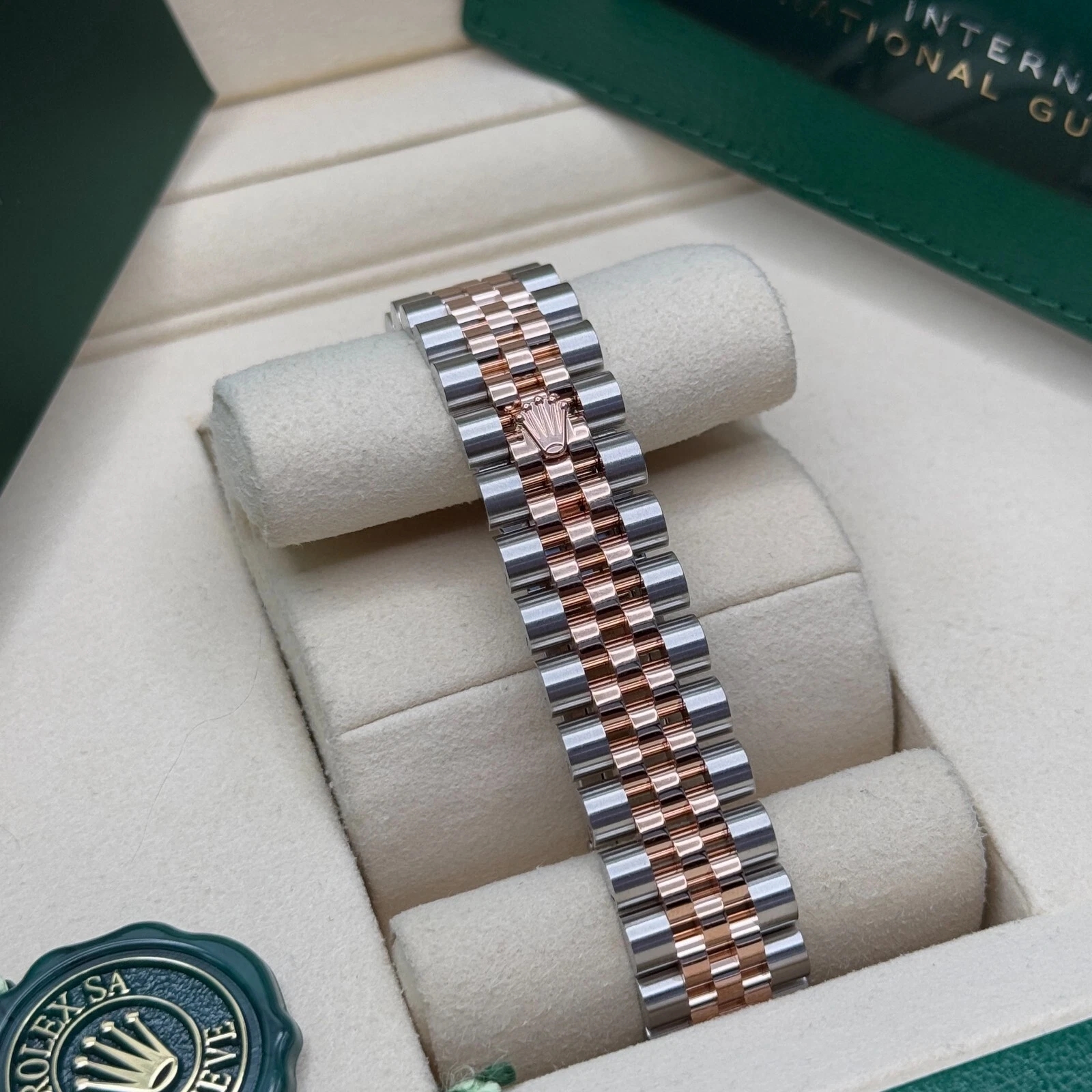 RLX Lady-Datejust 28mm 279171 White Mother Of Pearl Diamond Oyster Stainless Steel and Rose Gold