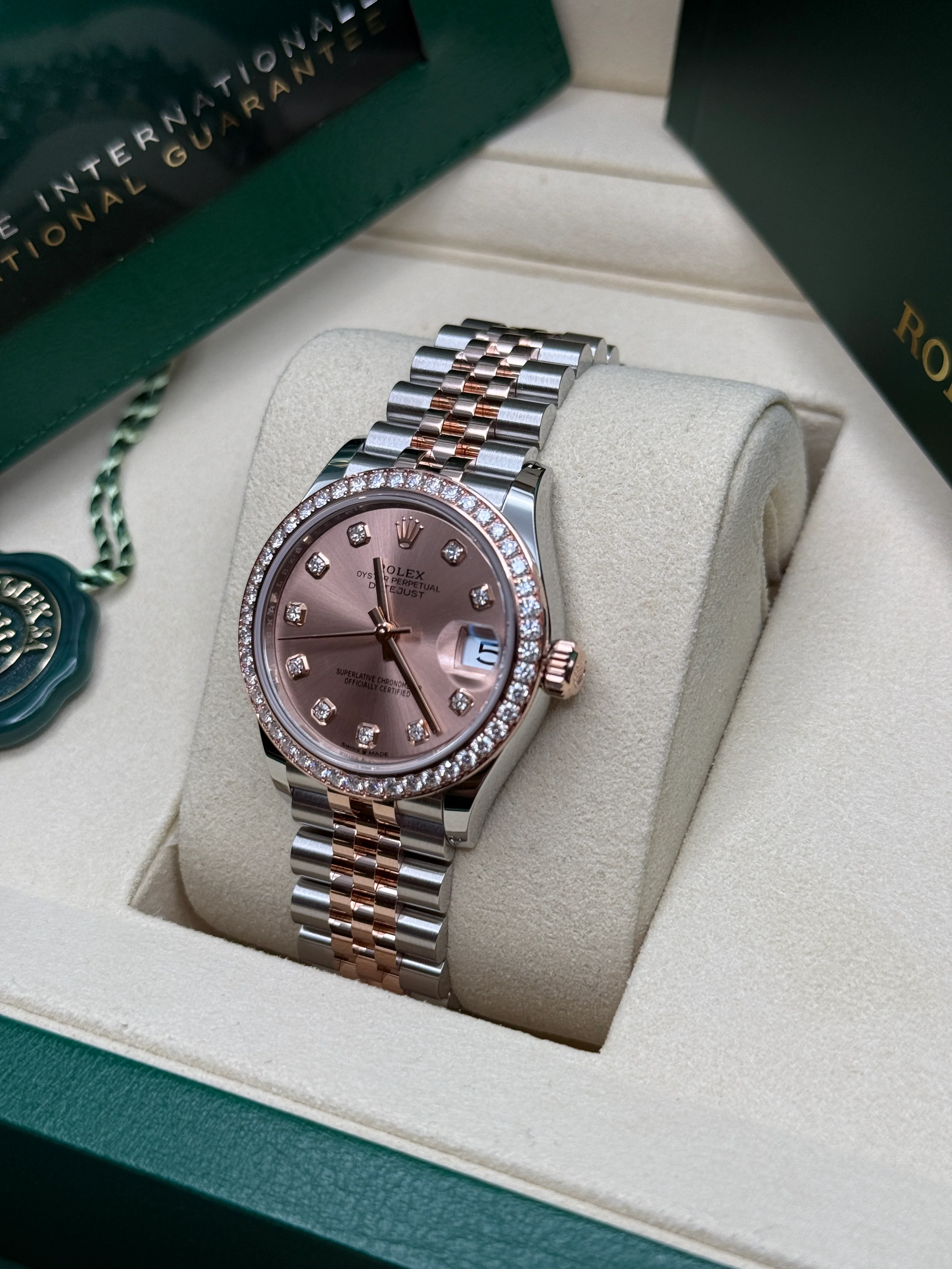 RLX Datejust m278381-0023/0024 Rose Diamond 31mm Dial Diamond-Set Bezel and Oyster Bracelet Watch