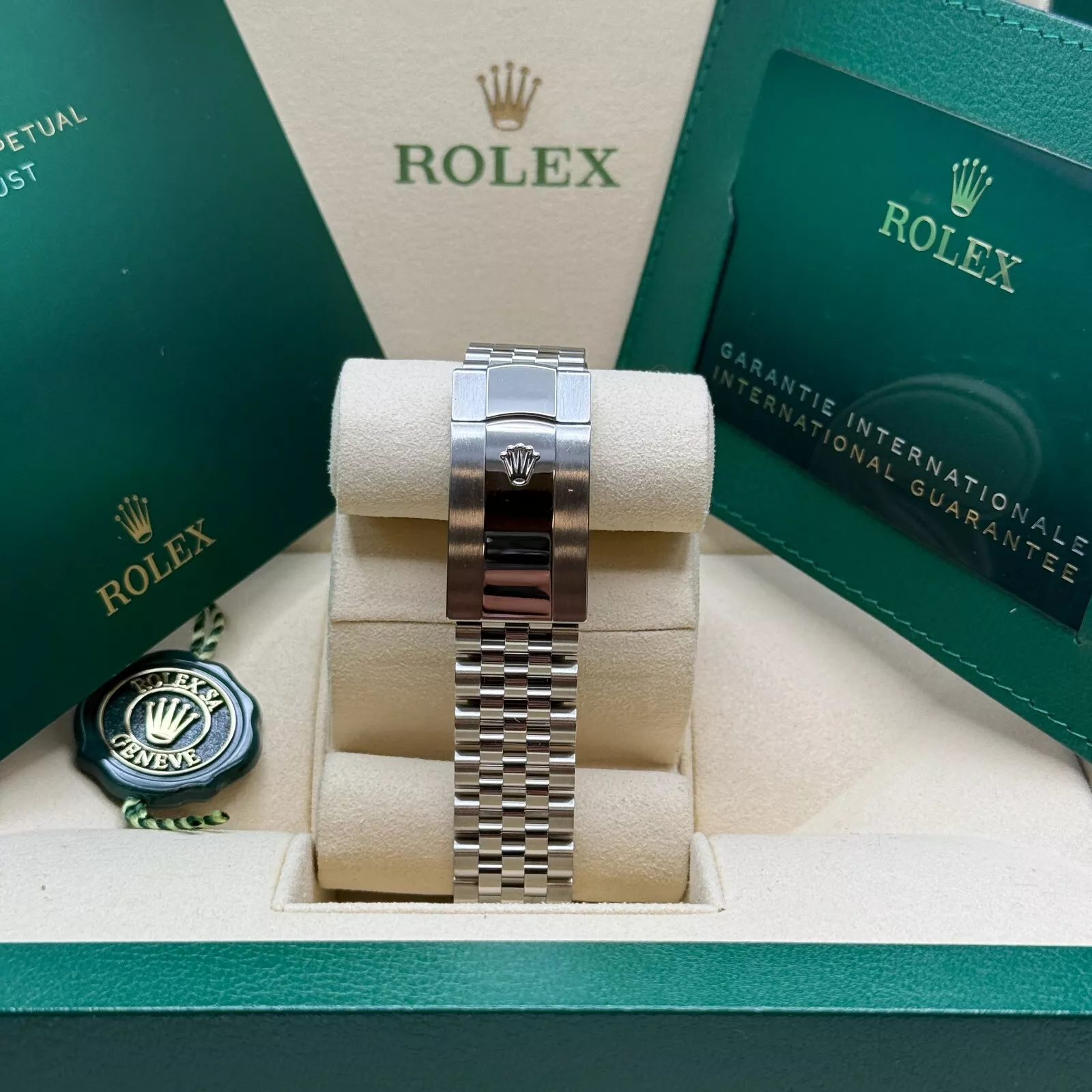 RLX  Datejust 41mm 126334 Silver Index Jubilee Stainless Steel Mens Watch