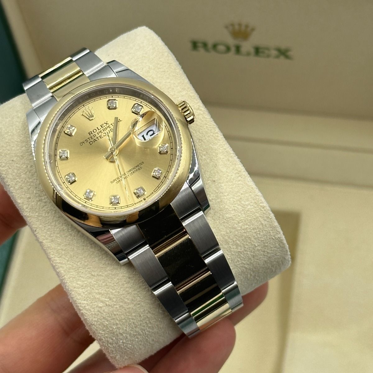RLX  Datejust 36mm 126203 Champagne Set with Diamonds Dial Domed Bezel Oyster Bracelet