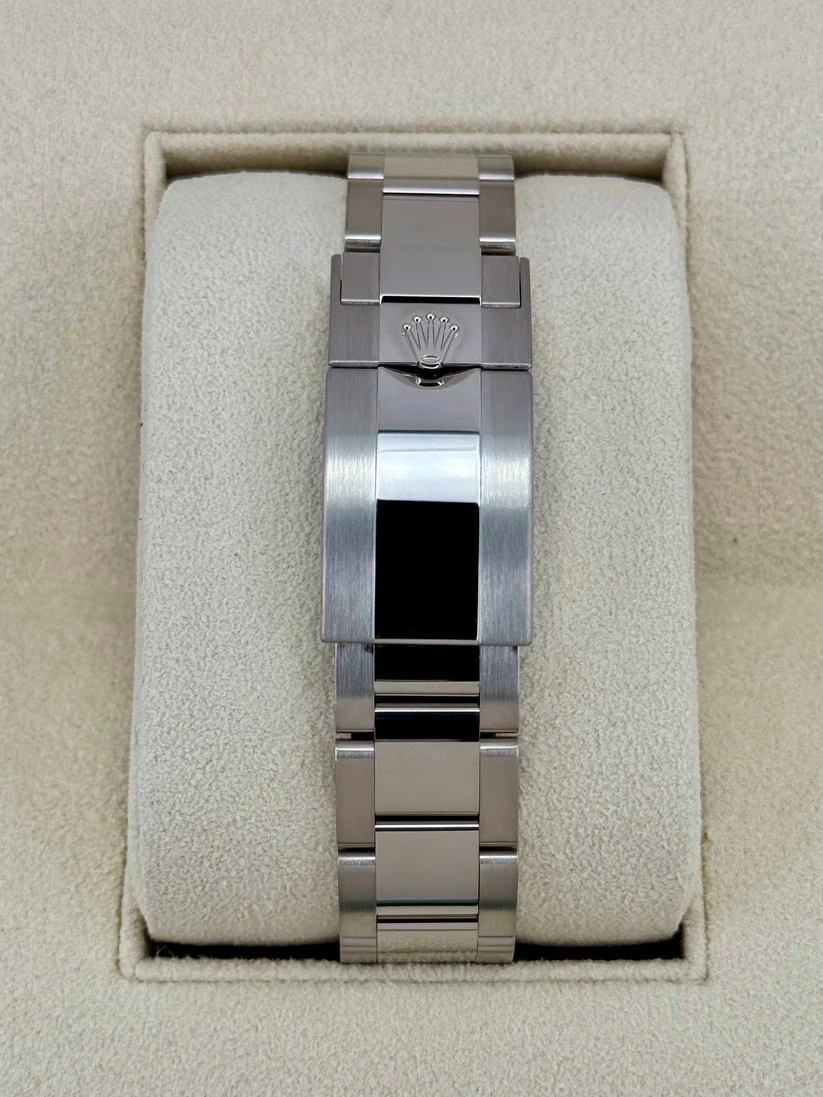 RLX GMT-Master II 40mm 126719BLRO-0002